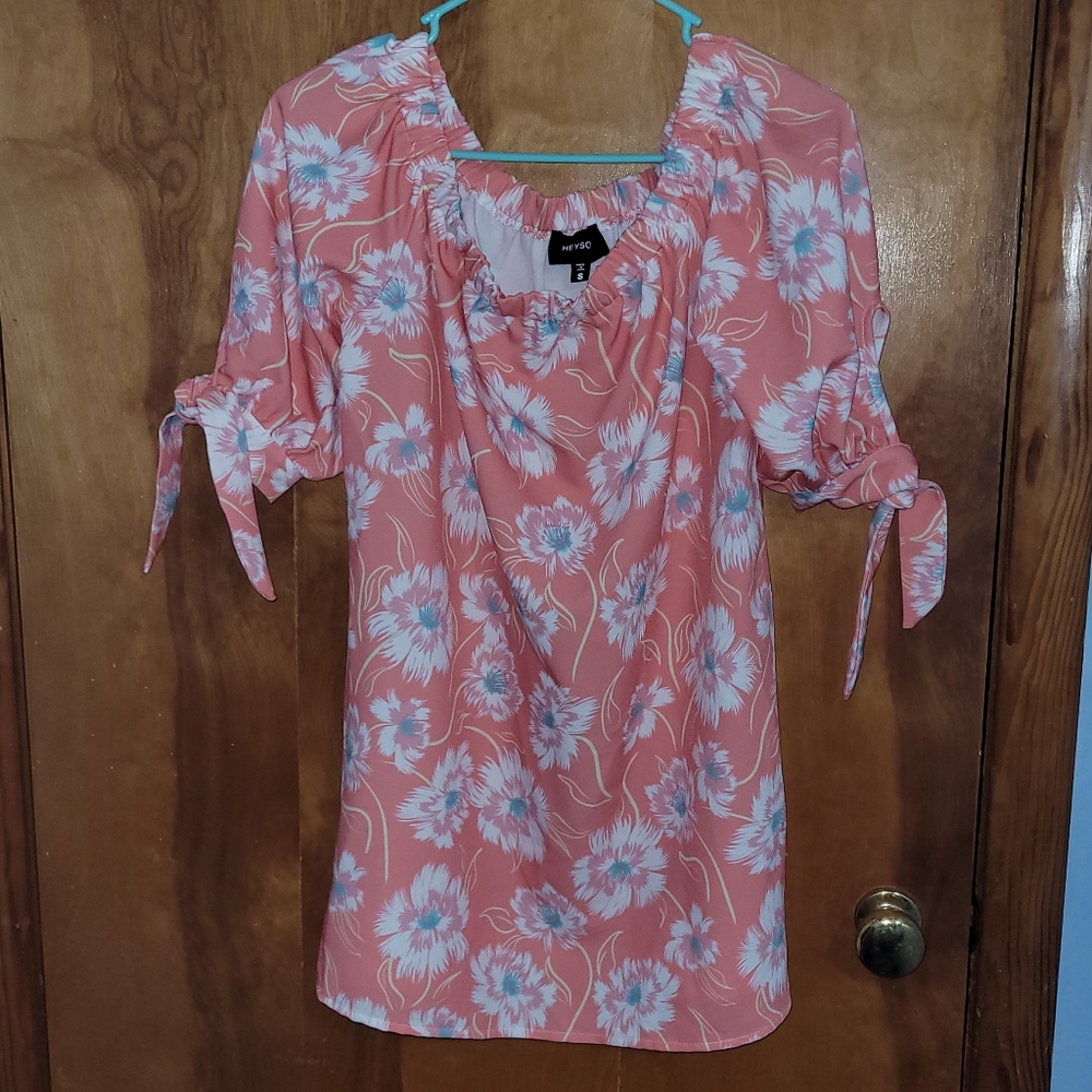 Heyson Coral Floral Top